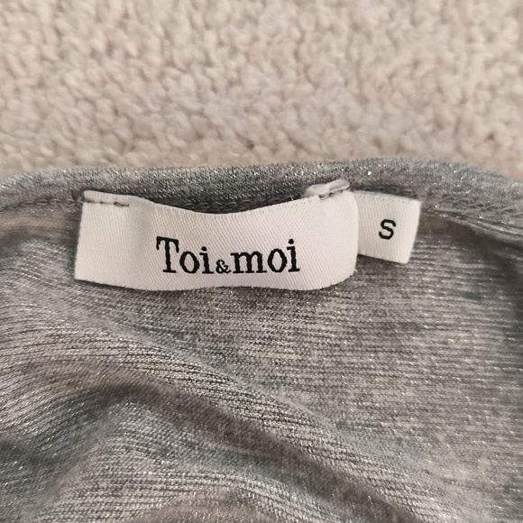 Toi & Moi Metallic Crop Top - Picture 6 of 6